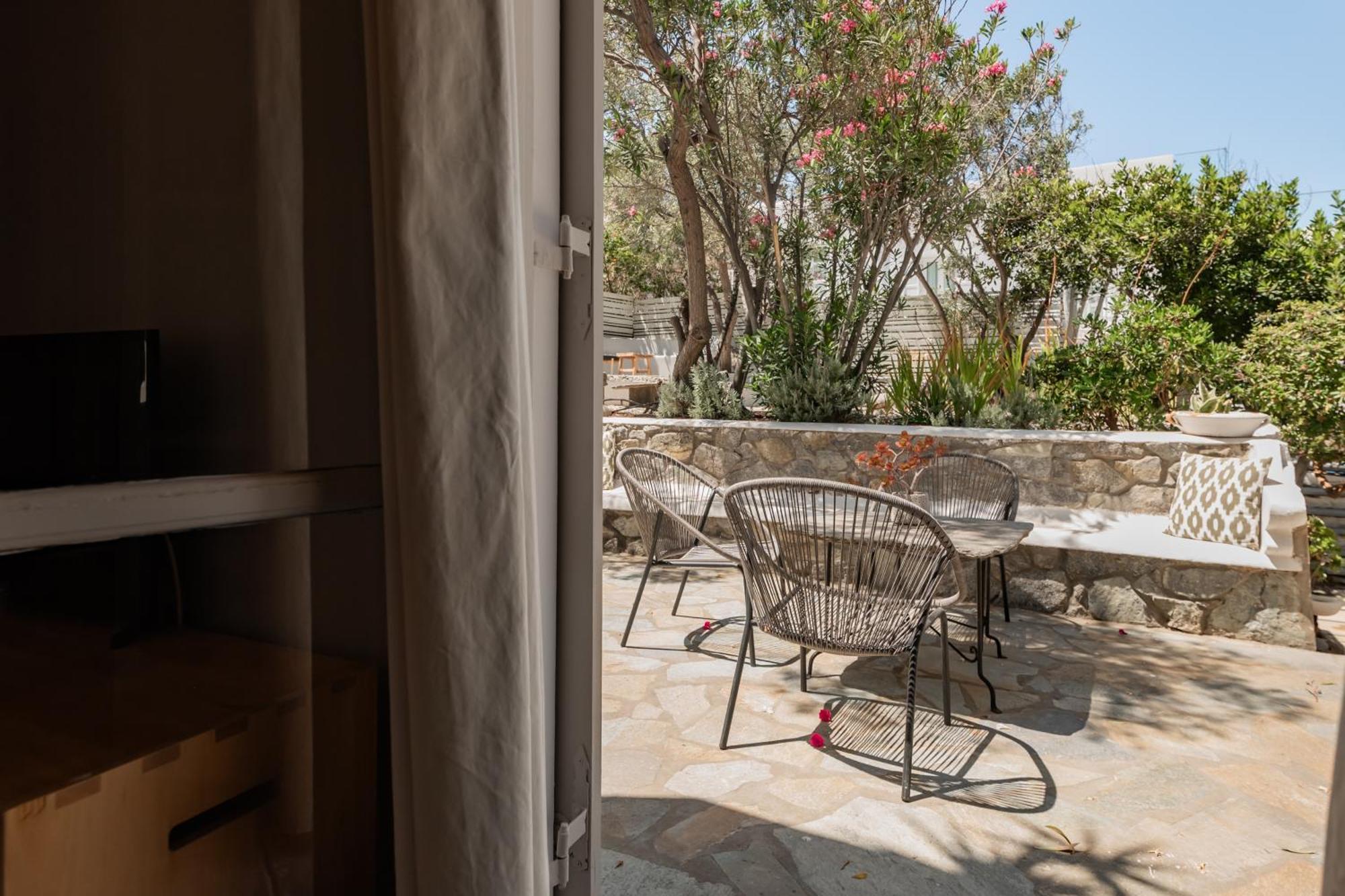 Rania Apartments Sea View Mykonos Town Экстерьер фото